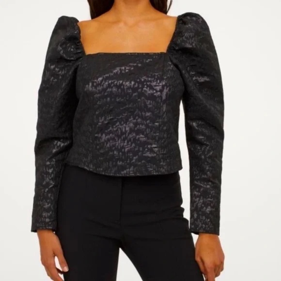 H&M black Jacquard shimmer puff sleeve top size small - Picture 1 of 9